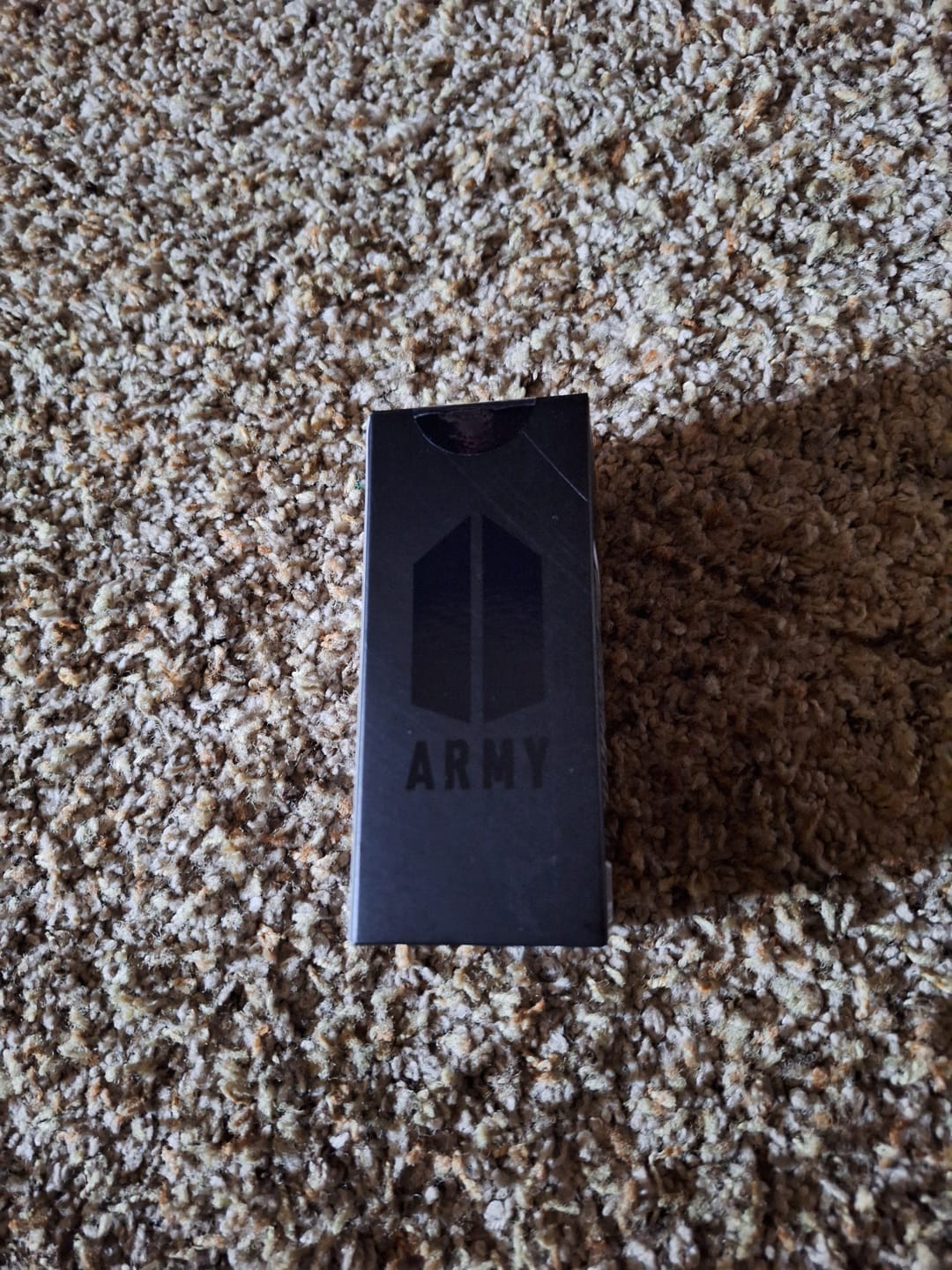 Customer photo review of BTS - OFFICIAL LIGHT STICK VER.4 KEYRING