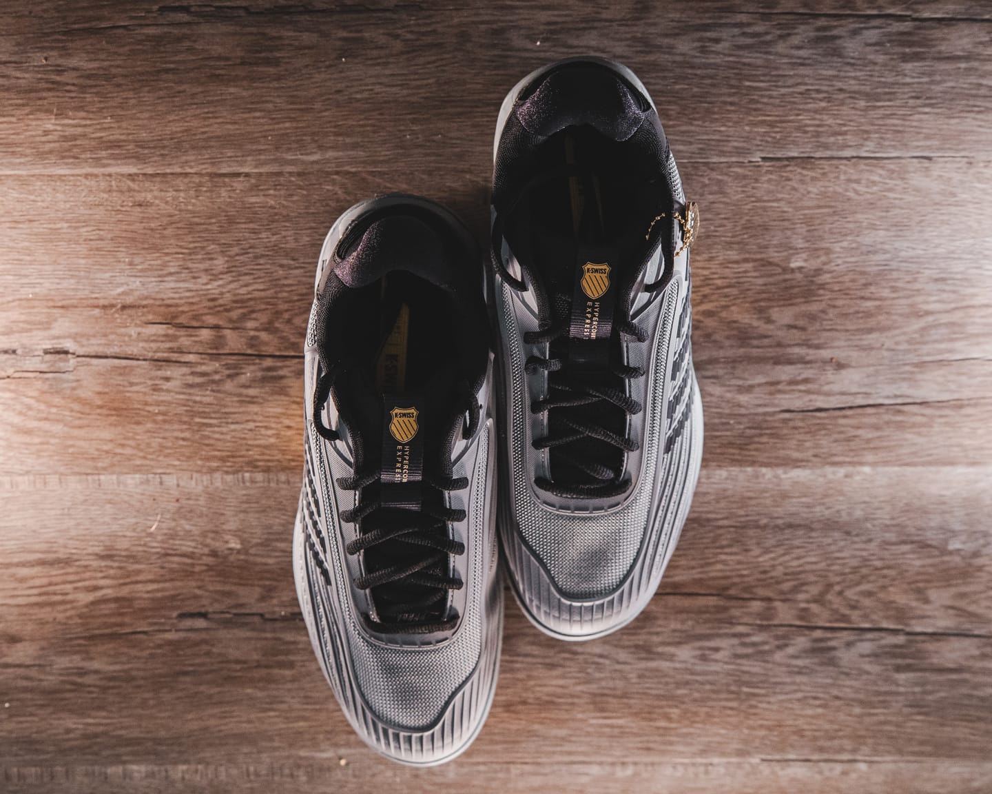 Customer photo review of 04603-062-M | HYPERCOURT EXPRESS 3 | ULTIMATE GRAY/MOONLESS NIGHT/GOLD
