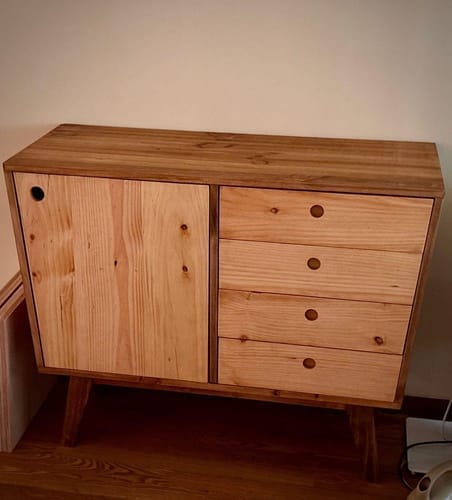 Customer photo review of Mid-Century Sideboard Cabinet — 4-Drawer Solid Wood Dresser & Living Room Storage Credenza, Oak