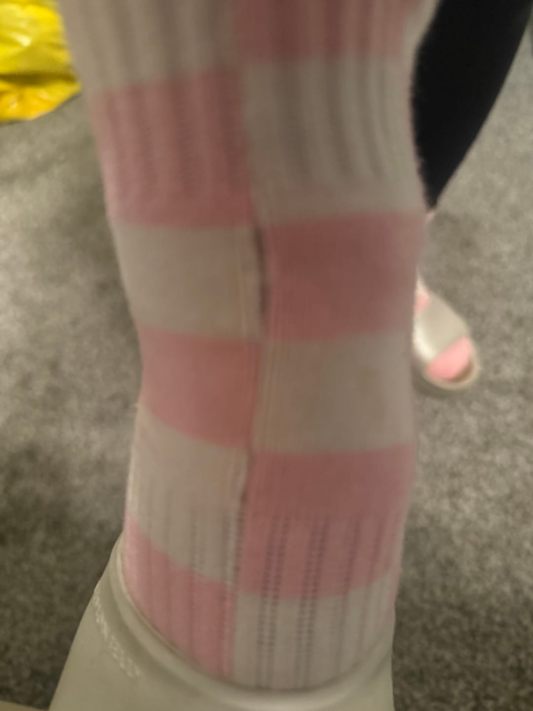 Customer photo review of Grip Checkered - Soft Pink