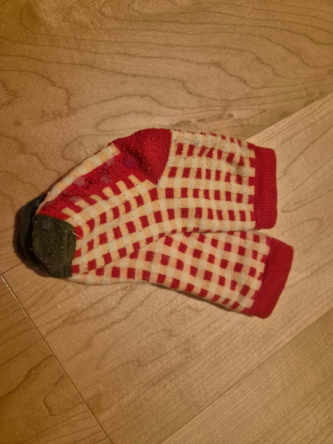 Customer photo review of Winter Rabbits Ankle Socks 3 Pack