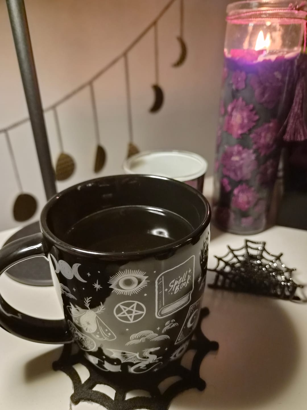 Customer photo review of Witchy Zauberbücher Tasse