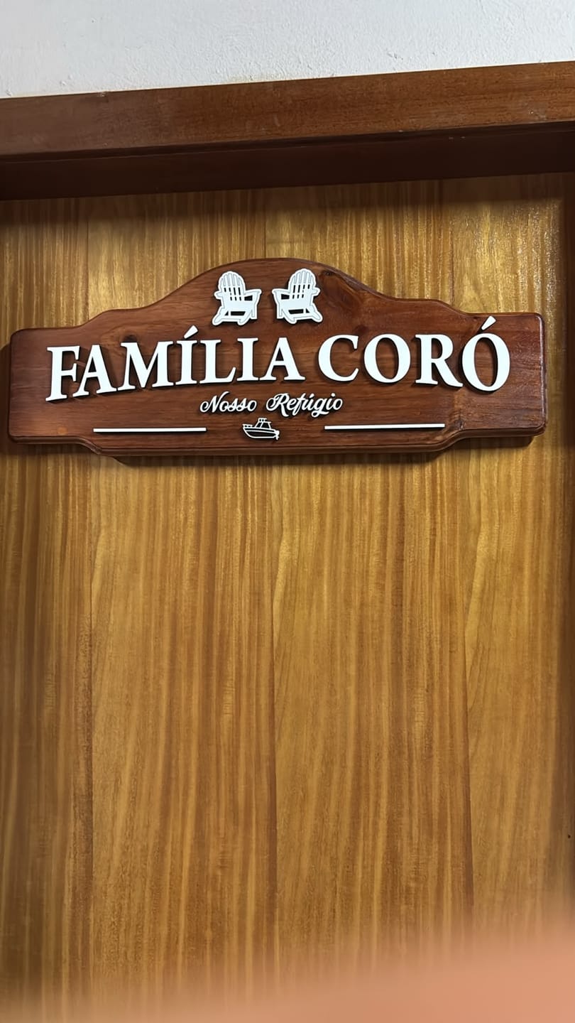 Customer photo review of Placa de Madeira Área de Lazer