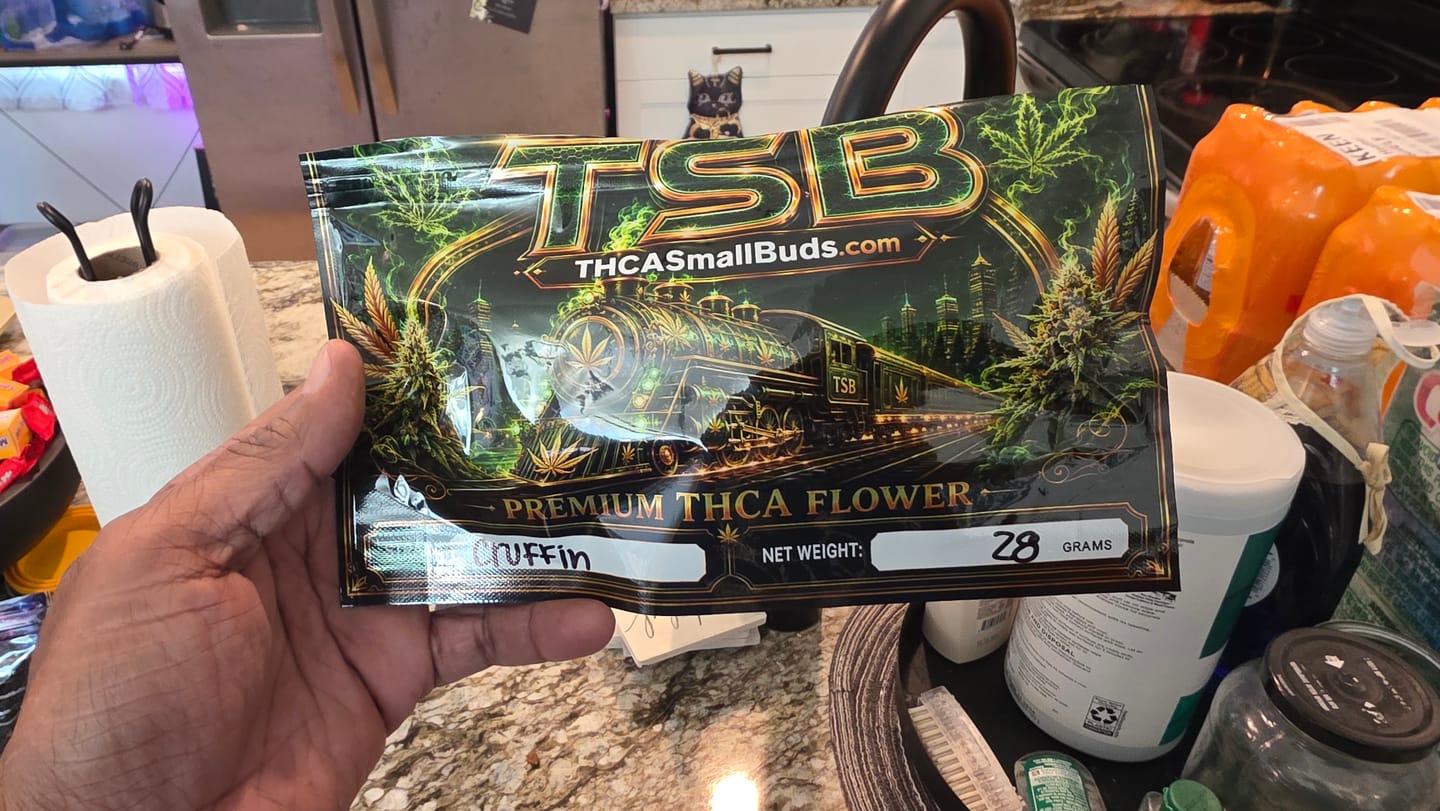 Customer photo review of Dank Blueberry Cruffin THCA Flower