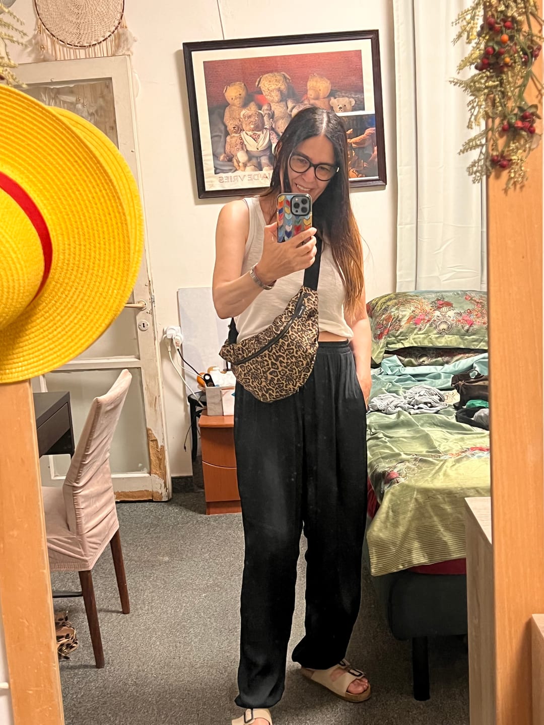 Customer photo review of פאוץ׳ בינוני מיטל