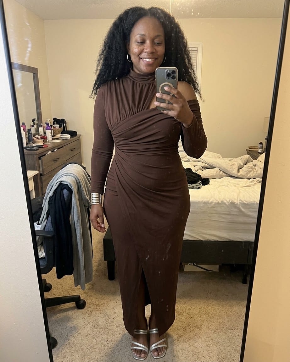 Customer photo review of Solid color One-shoulder Draped Asymmetrical Maxi Dress