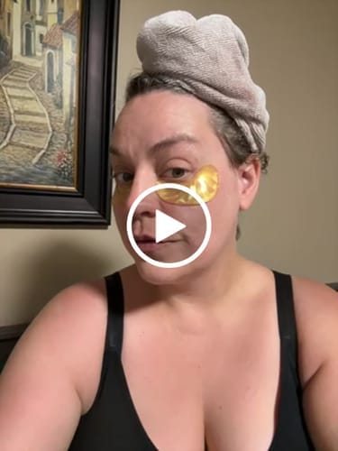 Customer photo review of Quia Collagen Eye Patches