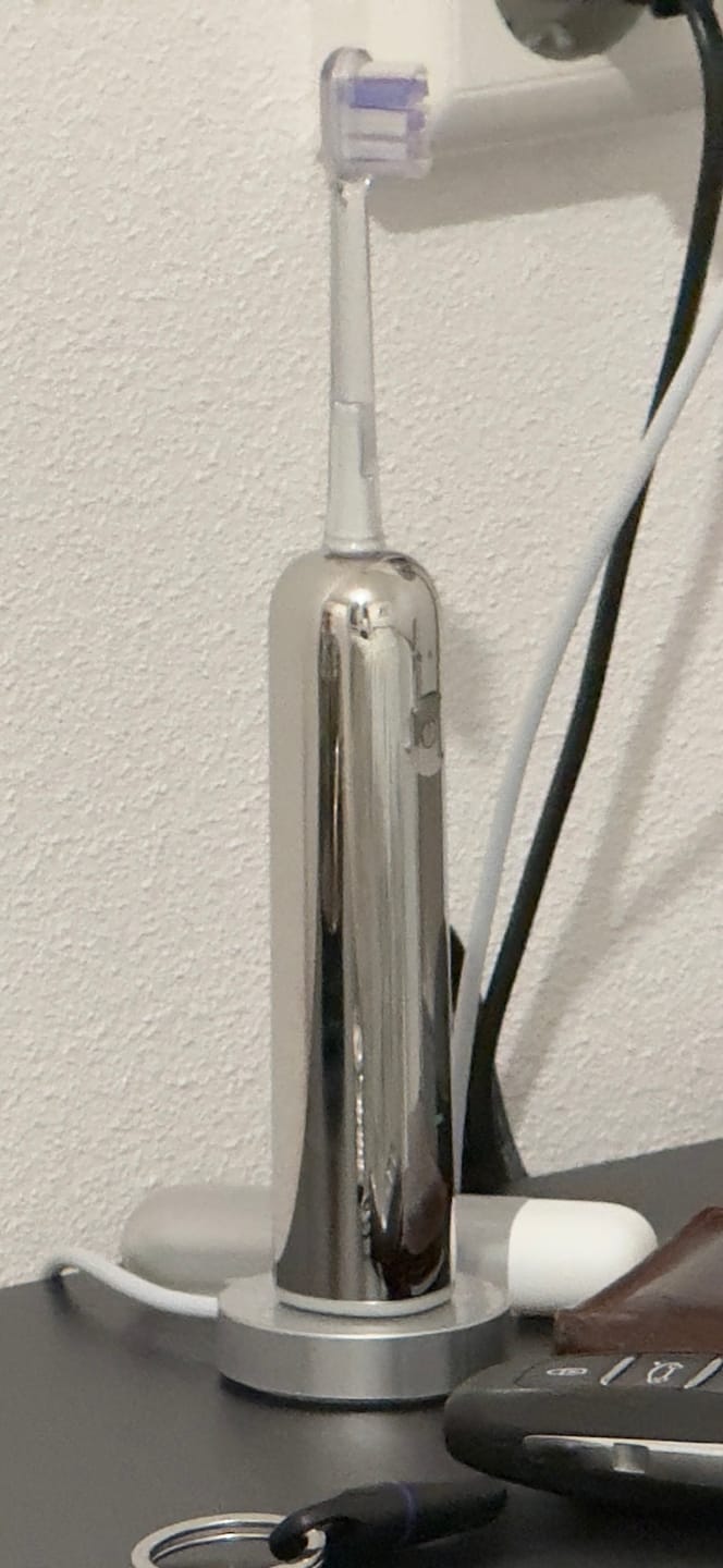 Customer photo review of Laifen Wave Pro Electric Toothbrush