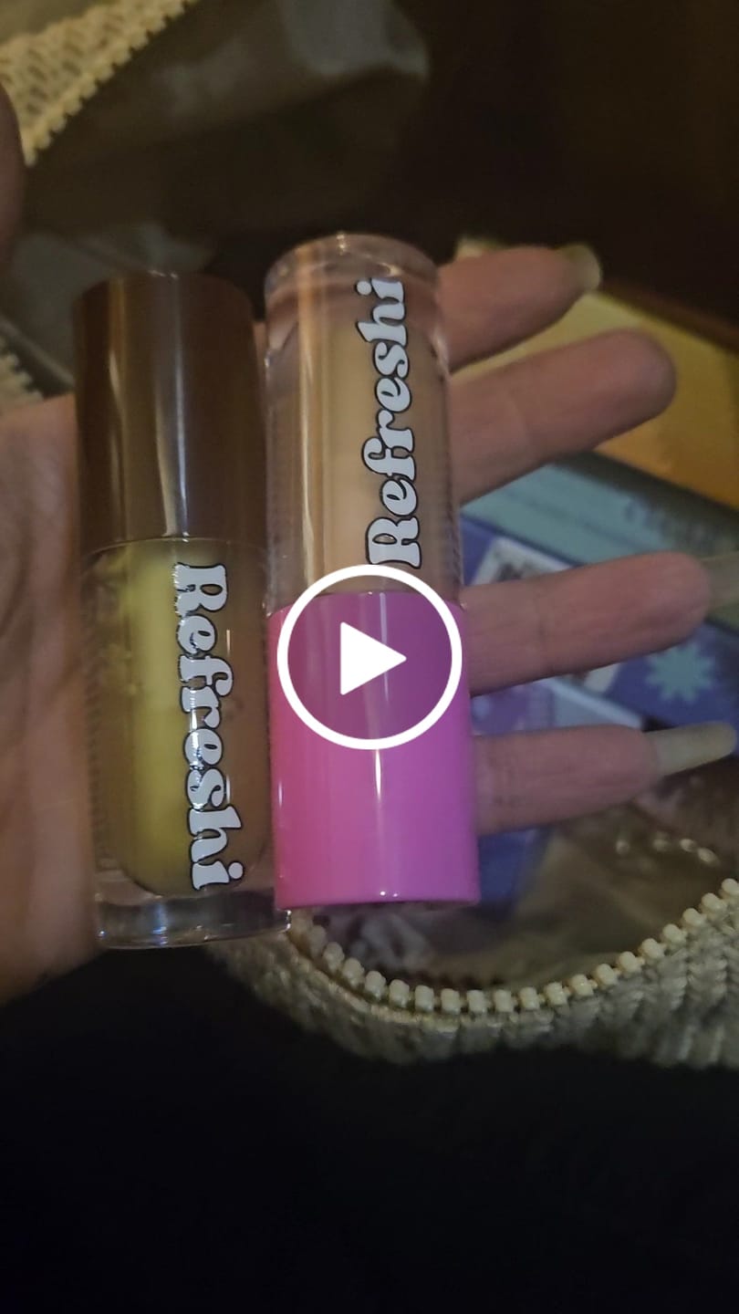 Customer video review of Mystery Box Lip Oil Fruity Combo 👀🍓🥭