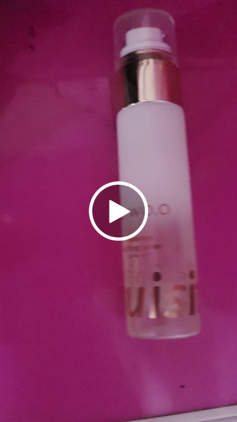 Customer video review of O.TWO.O EXQUISIT SETTING SPRAY