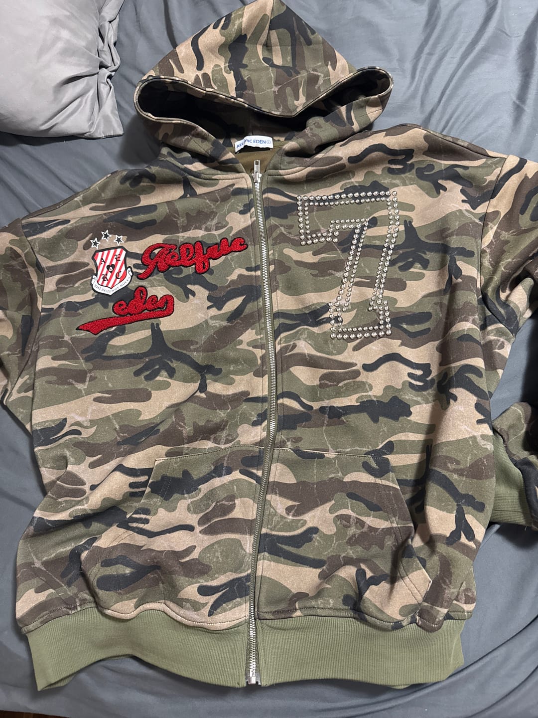 Customer photo review of Aelfric Eden Camo Zip Up Hoodie