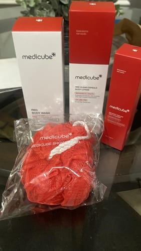 Customer photo review of Red Glow Body Essentials