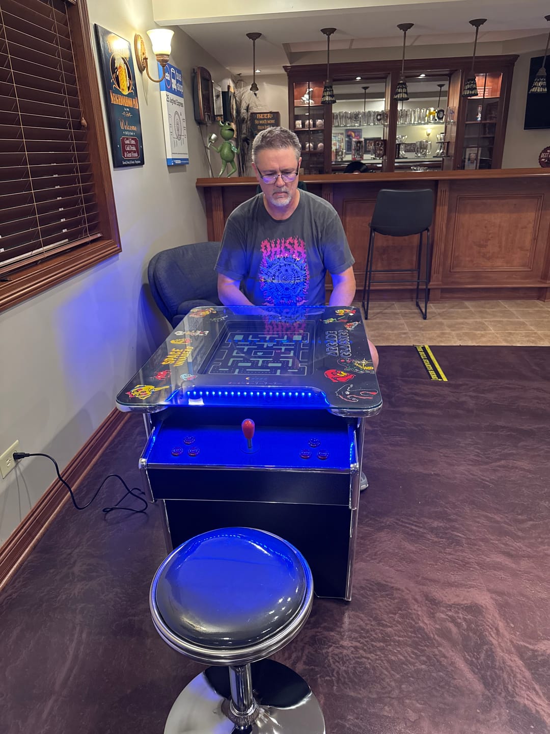 Customer photo review of Commercial Grade 60 games in 1 Arcade Commercial Cocktail Table Machine Retro Multi-cade LED
