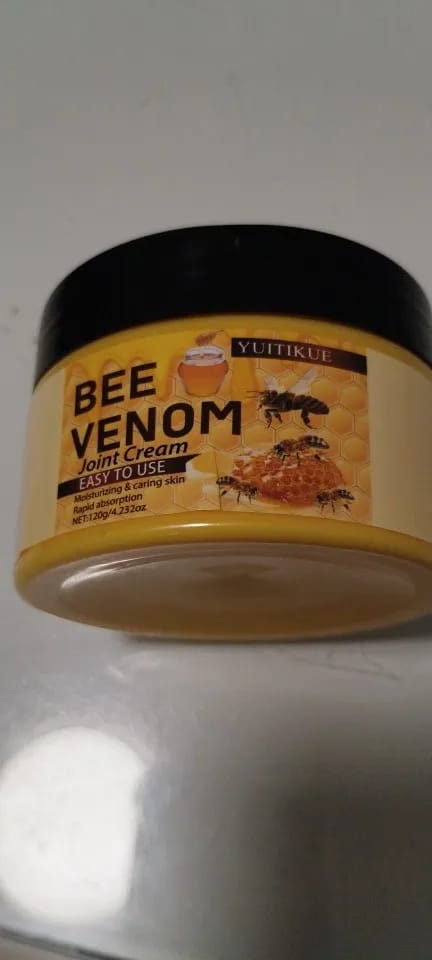 Customer photo review of BeeVita Joint Comfort Cream for Knees, Elbows & Shoulders