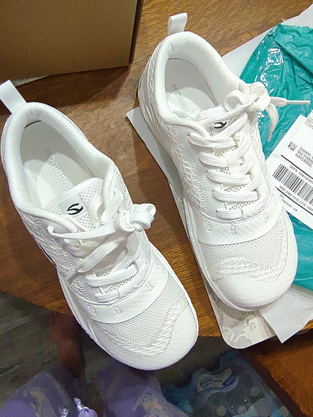 Customer photo review of Briar - Wide Toe Sneakers