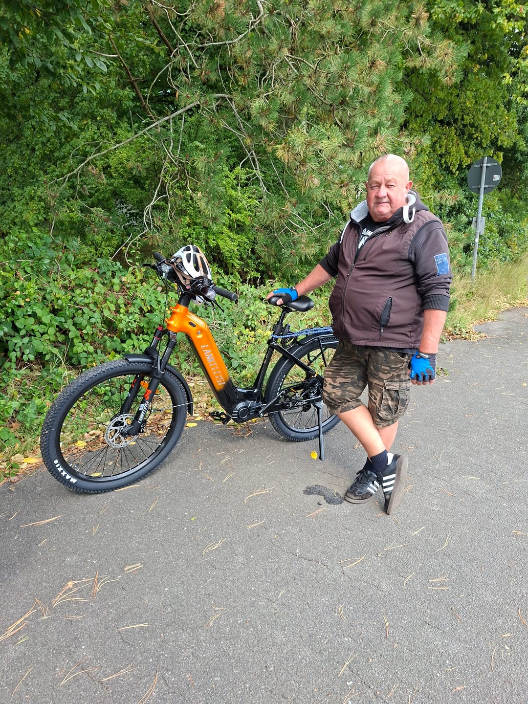 Customer photo review of Lankeleisi MG600 Lite 250W 27.5" Electric Trekking Bike 720Wh SUV E-bike with Switchable Sensor 36V 20Ah Battery