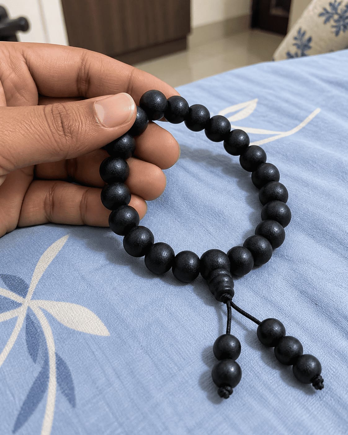 Customer photo review of Natural Karungali Bracelet