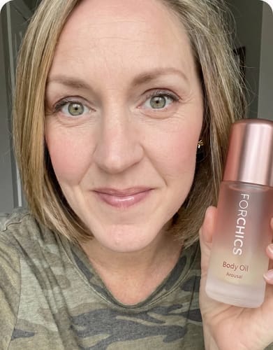 Customer photo review of ForChics Body Oil