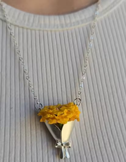 Customer photo review of Flower Bouquet Necklace