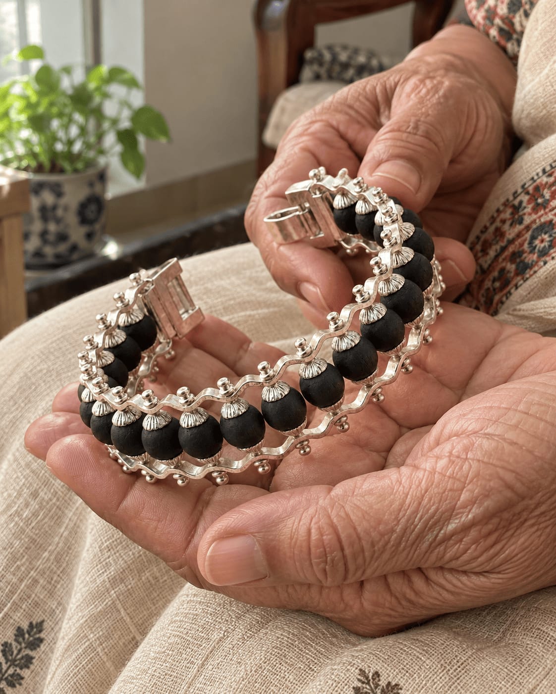 Customer photo review of Silver-Plated Karungali Bracelet