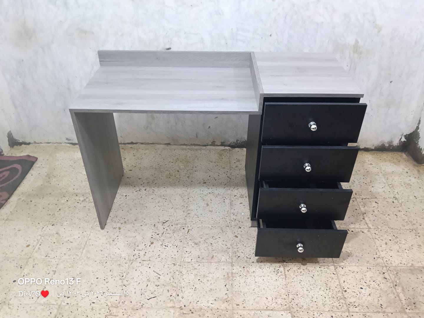 Customer photo review of مكتب خشبي وأبيض - 120 × 50 × 80 سم | DE46