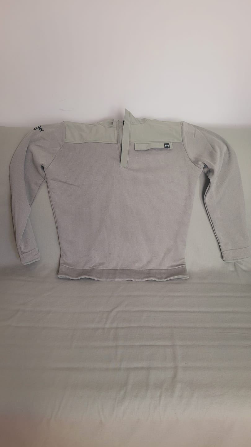 Customer photo review of Pull ¼ zip Under Armour – Vert clair