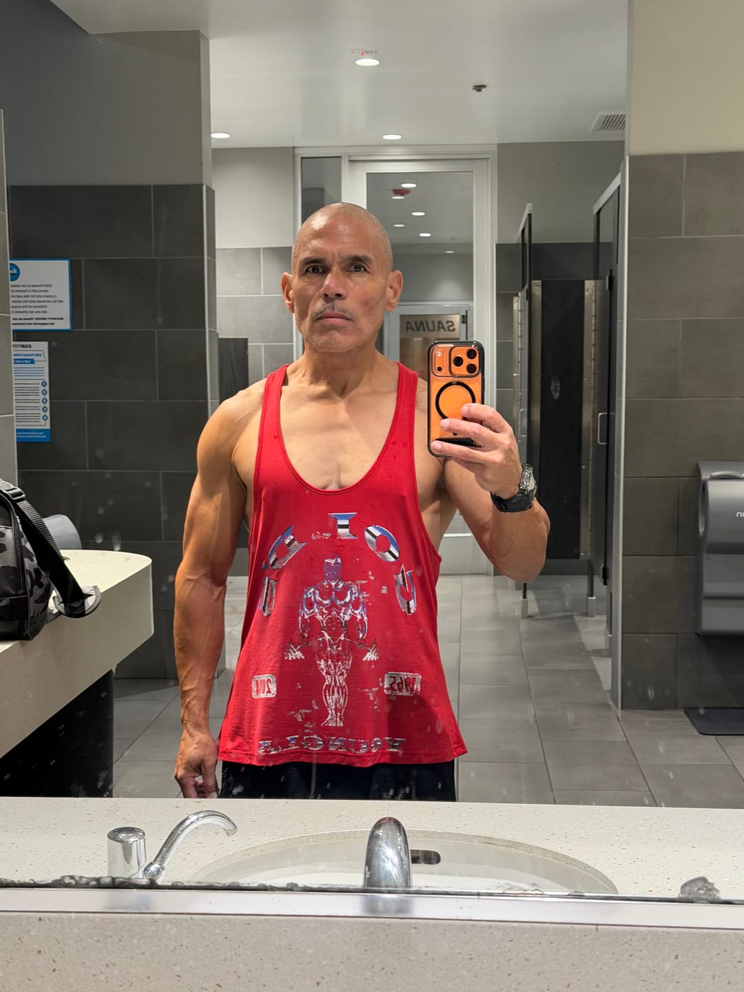 Customer photo review of 3062 - Gold's Glitch Stringers