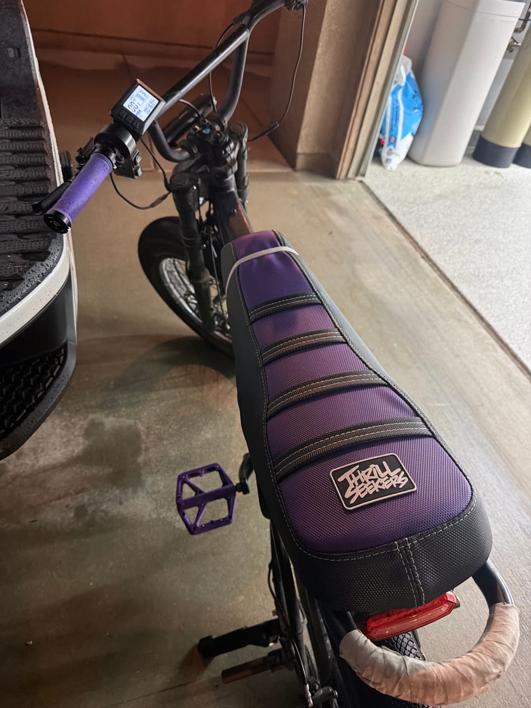 Customer photo review of Custom Seat Cover: Macfox X1