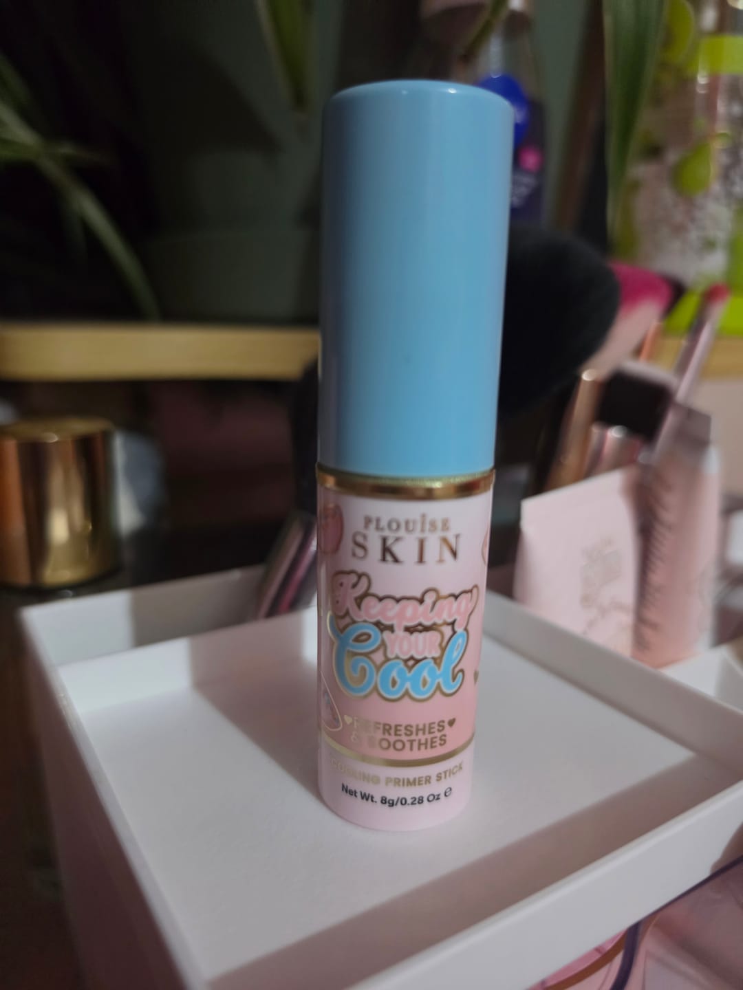 Customer photo review of Keeping Your Cool: Cooling Collagen Primer Stick