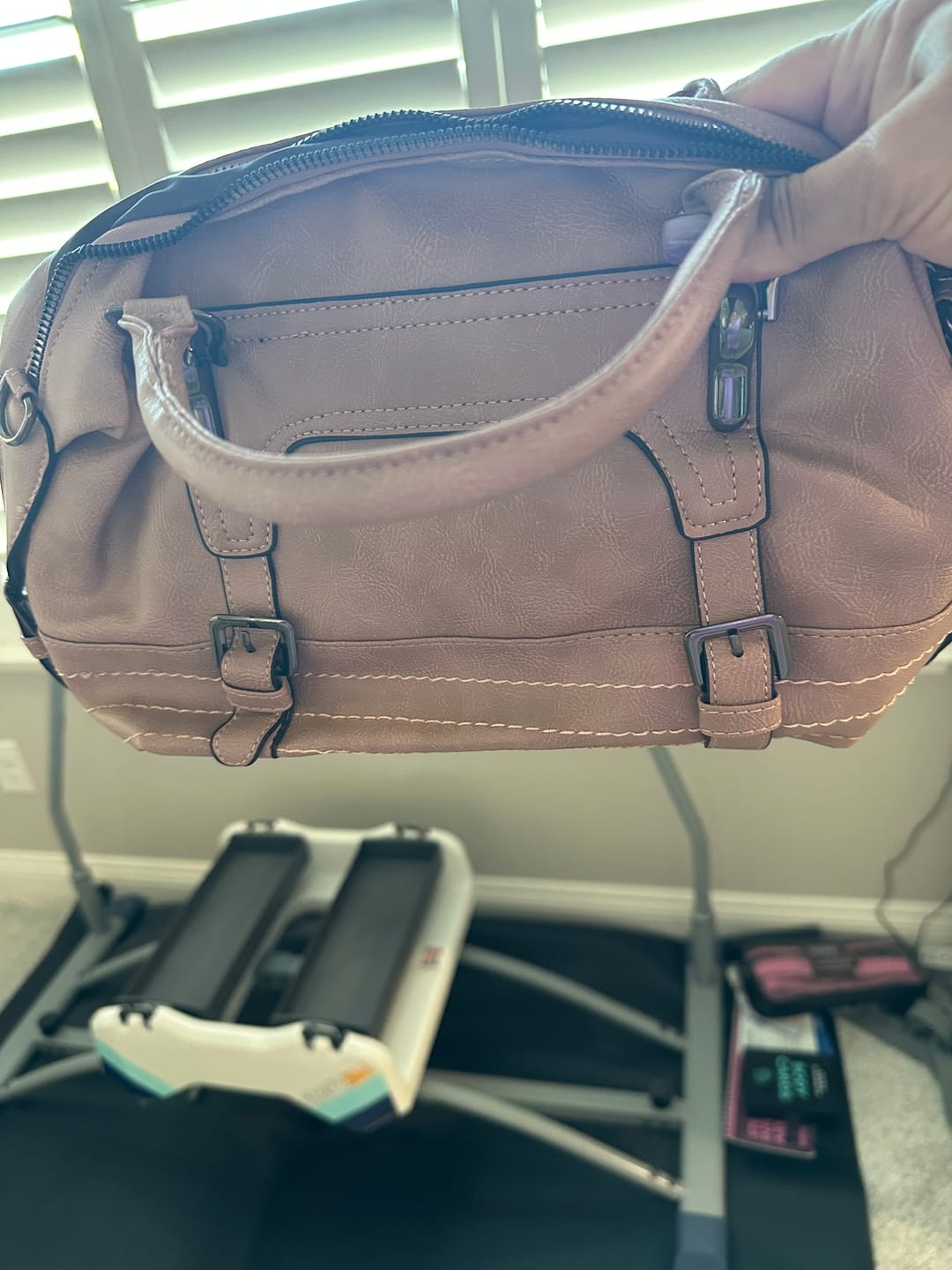 Customer photo review of The Aria Vintage Tote
