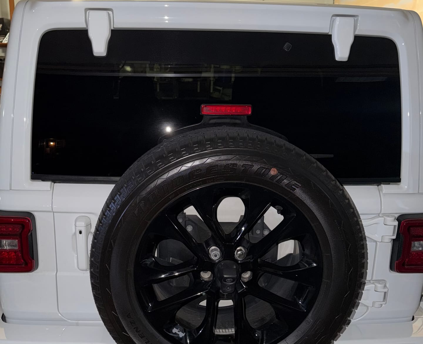 Customer photo review of Cover'd Up Rear Window Hinge Covers JL Hardtop (2)