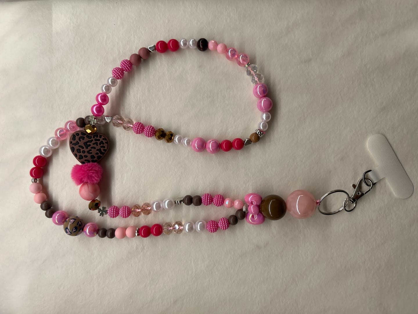 Customer photo review of Portachiavi Lungo da collo di perle fatto a mano 💝 Rosa