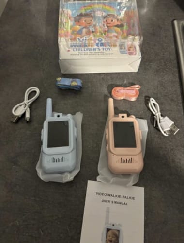 Customer photo review of Walkie Talkie con cámara sin internet
