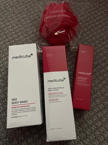 Customer photo review of Red Glow Body Essentials