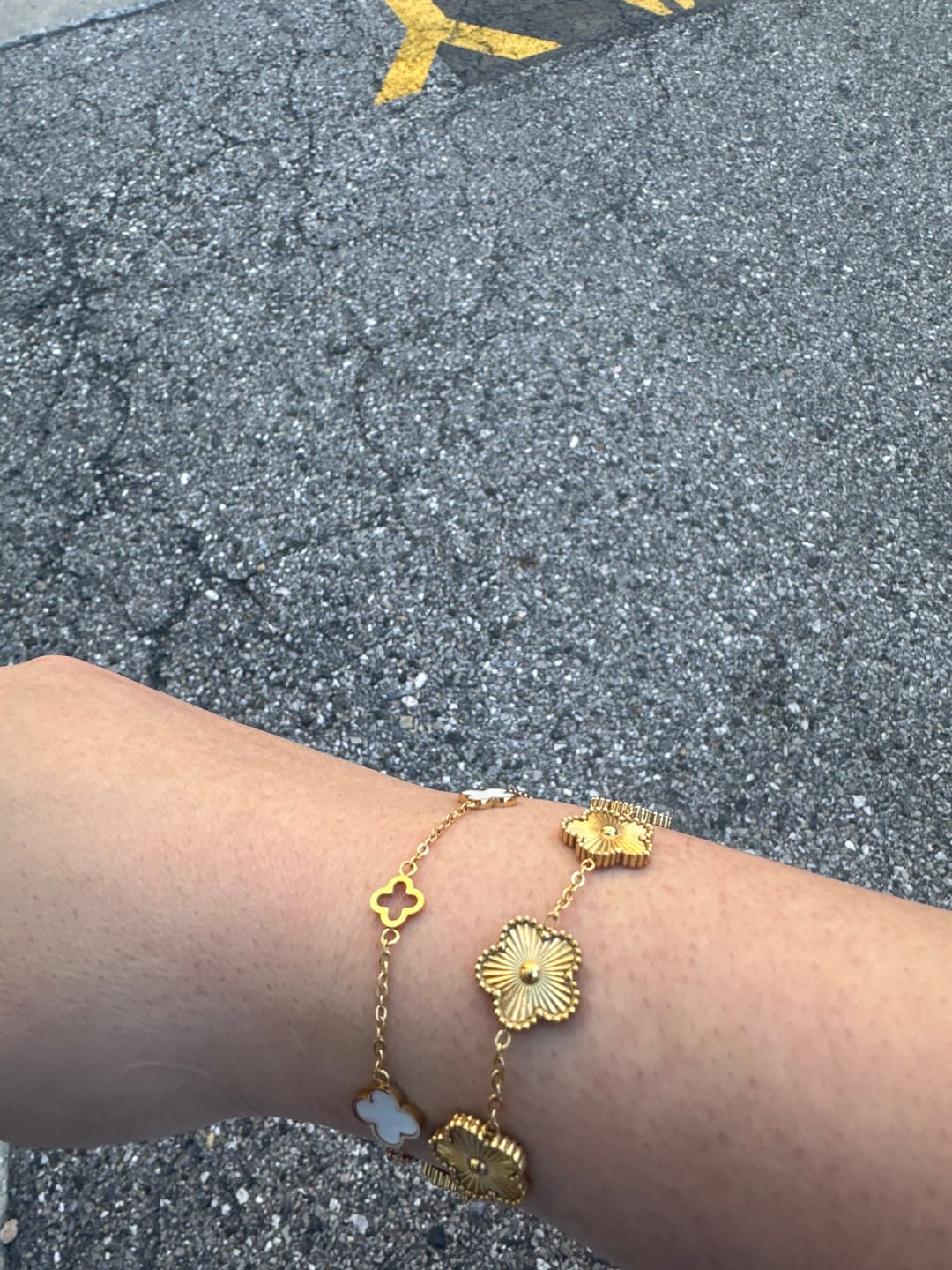 Customer photo review of Lucia Clover Bracelet
