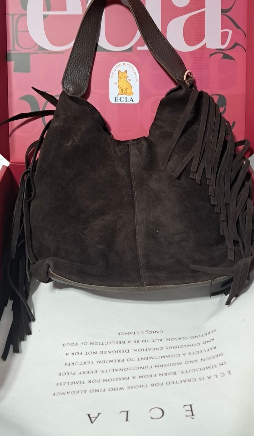 Customer photo review of Terra Püsküllü Yavrulu Süet Çanta – Acı Kahve