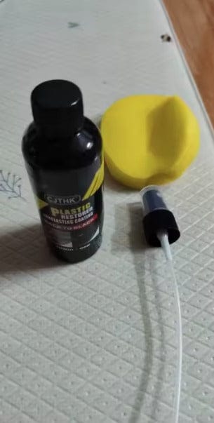 Customer photo review of Renovador de plásticos negros