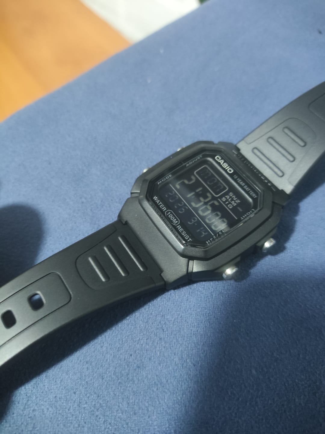 Customer photo review of Reloj Casio Vintage W-800H-1BV Negro Pantalla Negativa
