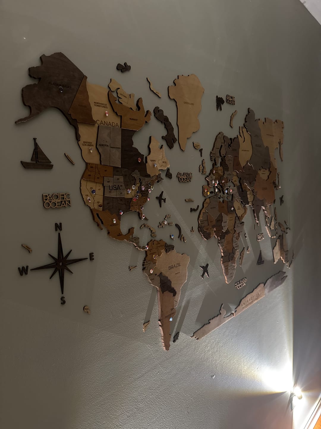Customer photo review of Mappa del Mondo 3D in Legno Multicolore