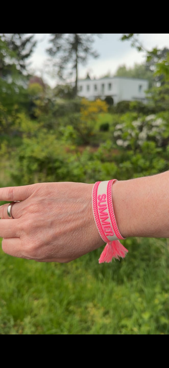 Customer photo review of summer⎢Statement Armband