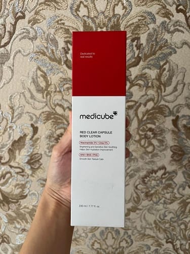 Customer photo review of Red Clear Capsule Body Lotion