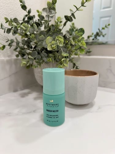 Customer photo review of Makeup Melter Cleansing Mist