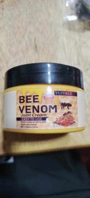 Customer photo review of BeeVita Joint Comfort Cream for Knees, Elbows & Shoulders
