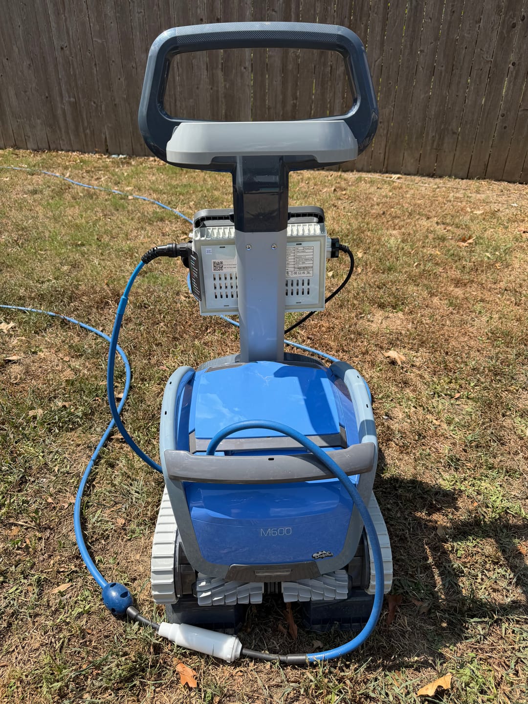 Customer photo review of Dolphin M600 Robotic Pool Cleaner - Enhanced Warranty