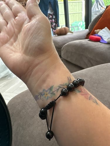 Customer photo review of Tourmaline Healing Bracelet for Grounding and Protection