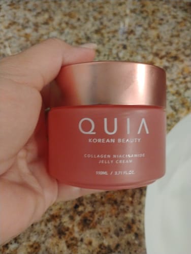 Customer photo review of Collagen Jelly Cream with Niacinamide