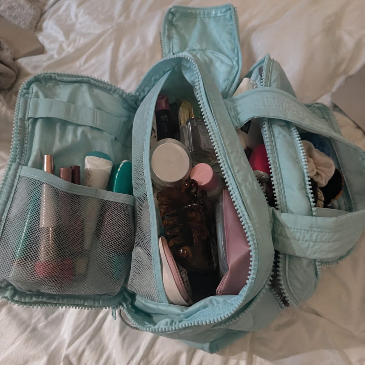 Customer photo review of תיק טיפוח Cloud Carry