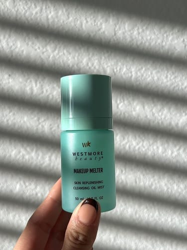 Customer photo review of Makeup Melter Cleansing Mist