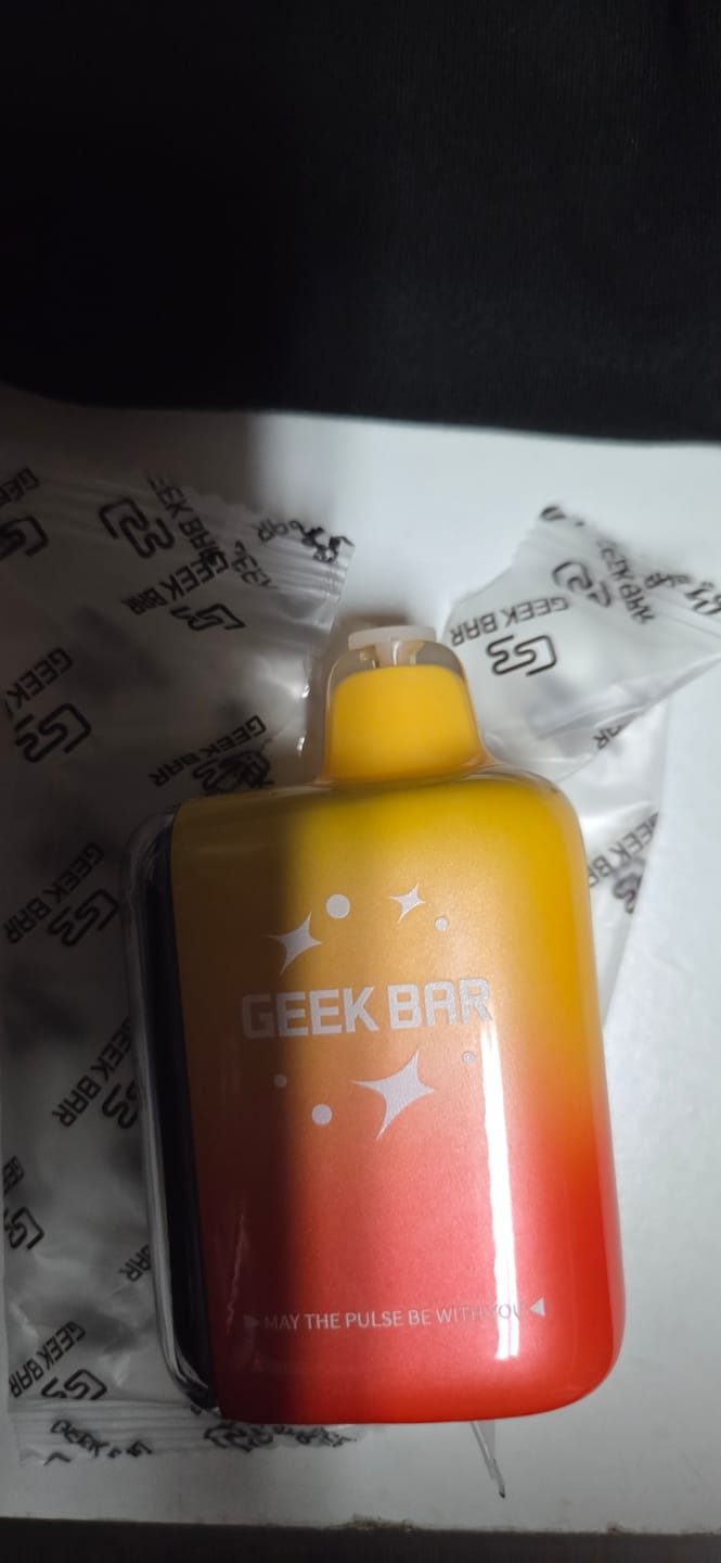 Customer photo review of Geek Bar PULSE 15000