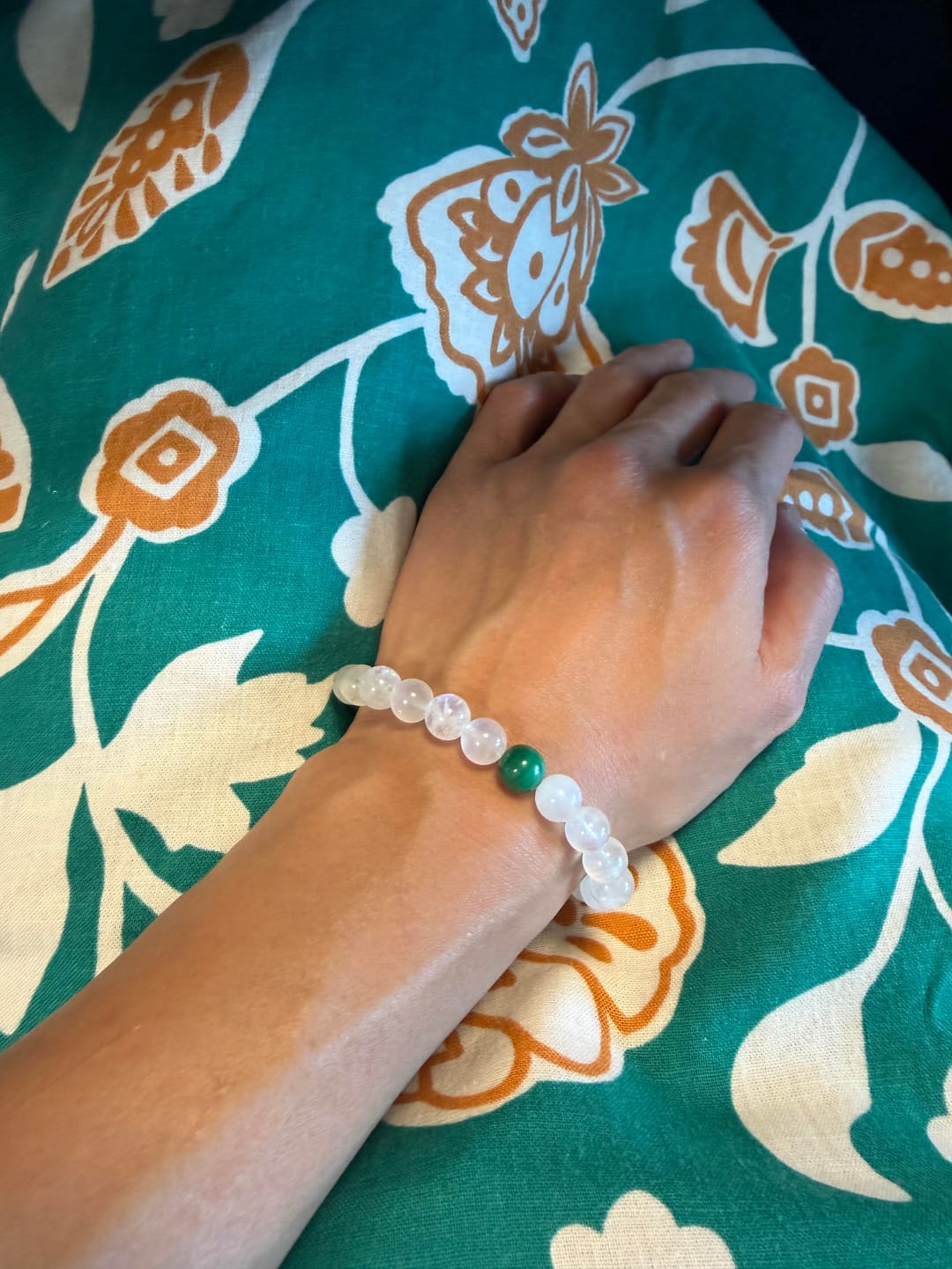 Customer photo review of Bracelet Grossesse Pierre de Lune